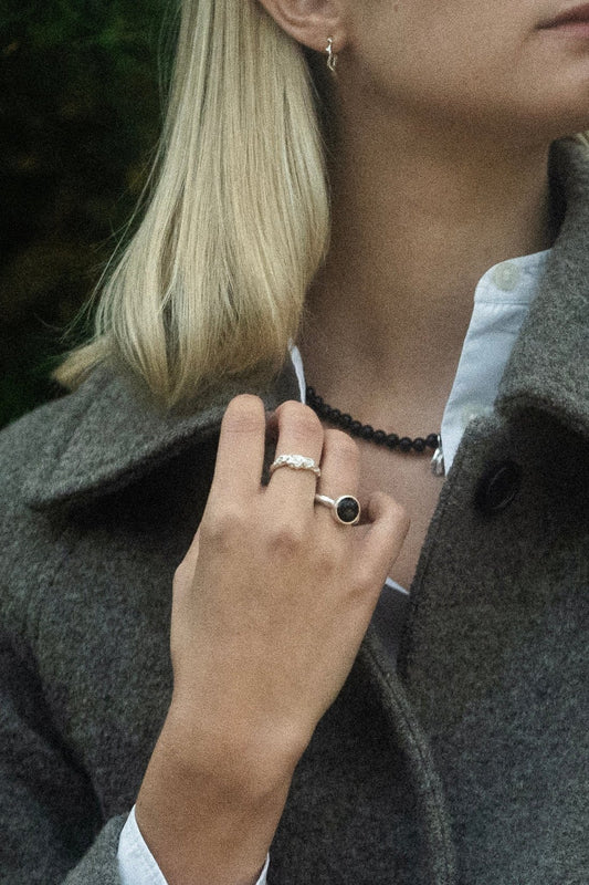 Petal Onyx Halskæde